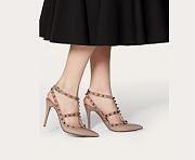 Valentino Rockstud Pumps In Patent Leather With 100mm Straps Powder - 4