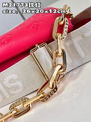 Louis Vuitton LV Coussin Small Handbag M21773 Rose Red Size 26 x 20 x 12 cm - 6