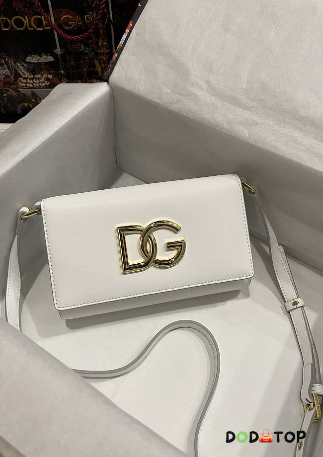 Dolce & Gabbana DG Small Leather Crossbody Bag White Size 21 x 14 x 5 cm - 1
