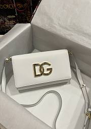 Dolce & Gabbana DG Small Leather Crossbody Bag White Size 21 x 14 x 5 cm - 1