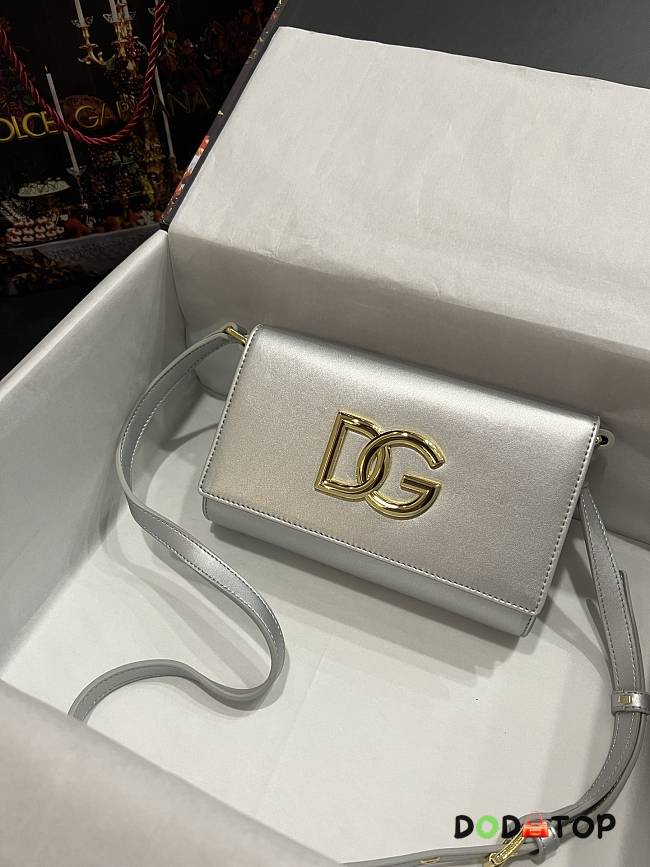 Dolce & Gabbana DG Small Leather Crossbody Bag Silver Size 21 x 14 x 5 cm - 1