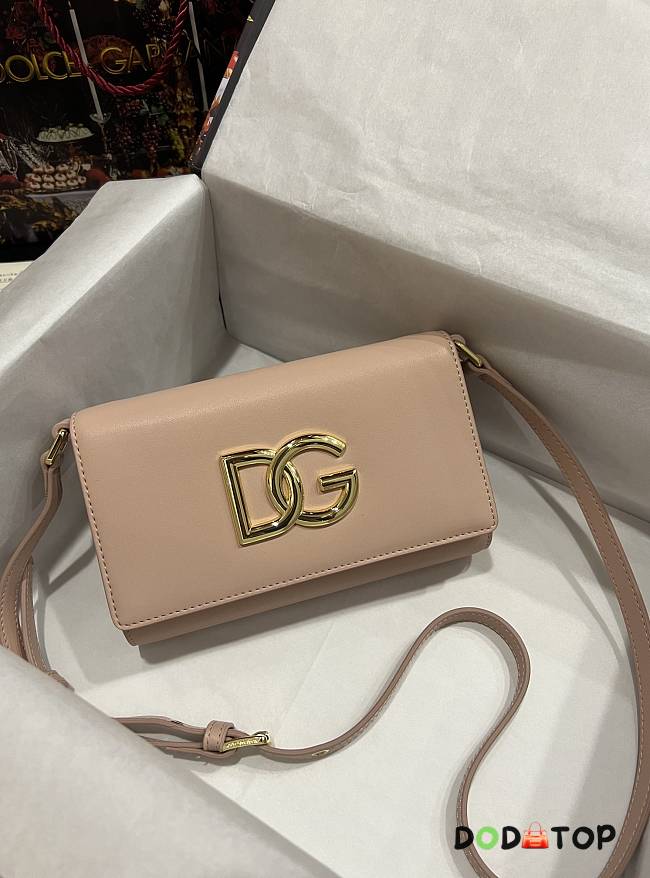 Dolce & Gabbana DG Small Leather Crossbody Bag Pink Size 21 x 14 x 5 cm - 1