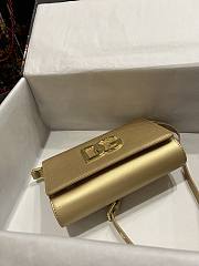 Dolce & Gabbana DG Small Leather Crossbody Bag Gold Size 21 x 14 x 5 cm - 2
