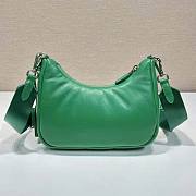 Prada Padded Nappa-Leather Re-Edition 2005 Shoulder Bag Green Size 18 x 6.5 x 22 cm - 2