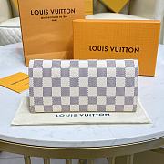 Louis Vuitton LV White Grid Pink Wallet Size 19 x 3 x 10 cm - 4