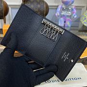 Louis Vuitton LV 6 Key Card Holder Size 10 x 5 x 7 cm - 4