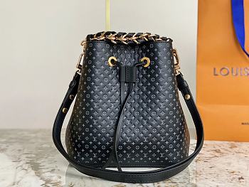 Louis Vuitton LV Neonoé BB Bucket Bag M22598 Size 20 x 20 x 13 cm