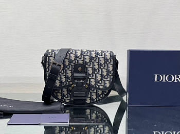 Dior Gallop Bag 01 Size 19.5 x 13 x 4.3 cm