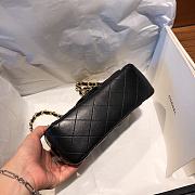 Chanel Flap Bag Lambskin Black Size 20 x 6.5 x 12 cm - 3