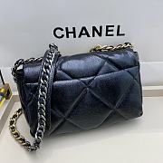 Chanel 19 Shiny Calfskin Black Size 26 x 9 x 16 cm - 5