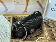Chanel Flap Bag V Pattern Lambskin Black Bag Size 20 cm - 5