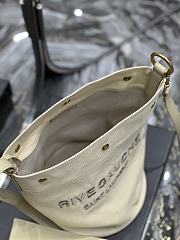 YSL Rive Gauche Bucket Bag Cream Size 20 x 30 x 28.5 cm - 3