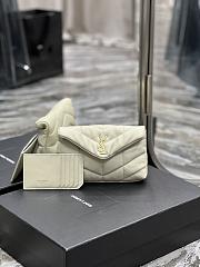 YSL Loulou Puffer Small Clutch Bag White Size 18 × 12 × 5 cm - 1