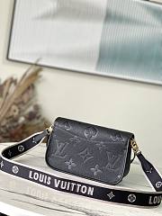 Louis Vuitton LV M46386 Black Diane Handbag Size 23 x 16 x 8.5 cm - 2
