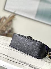 Louis Vuitton LV M46386 Black Diane Handbag Size 23 x 16 x 8.5 cm - 3