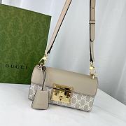 Gucci Padlock Mini Shoulder Bag Beige Size 22 x 11.5 x 7.5 cm - 2