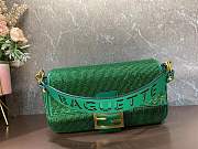Fendi Baguette Crystals And Leather Bag Green Size 27 x 15 x 6 cm - 4