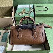 Gucci Diana Small Bamboo Shoulder Bag Brown Size 27 x 15.5 x 11 cm - 2