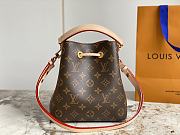 Louis Vuitton LV Neonoe BB Handbag Size 20 x 20 x 13 cm - 3