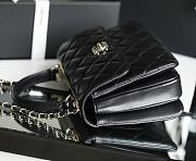 Chanel Trendy Lambskin Black Handbag Light Gold Hardware Size 25 x 12 x 17 cm - 4