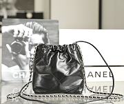 Chanel Mini 22 Bag Black Size 19 x 20 x 6 cm - 5