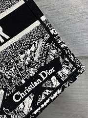 Dior Medium Book Tote Plan De Paris Embroidery Size 36 x 18 x 28 cm - 5