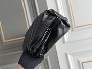 Bottega Veneta Leather Pouch Black Bag Size 23 x 21 x 9 cm - 6