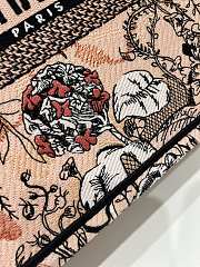 Dior Small Book Tote Powder Pink Dior Jardin Magique Embroidery Size 26.5 x 21 x 14 cm - 5