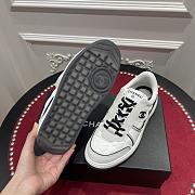 Chanel Sneakers 16 - 6
