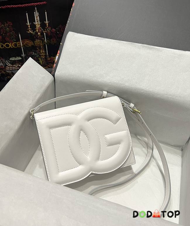 Dolce & Gabbana Crossbody Bag White Size 16 x 20 x 5.5 cm - 1