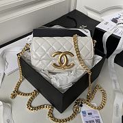 Chanel Vintage Baguette Bag White Size 10 x 17.2 x 3.3 cm - 1