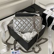 Chanel Vintage Baguette Bag Grey Size 10 x 17.2 x 3.3 cm - 4