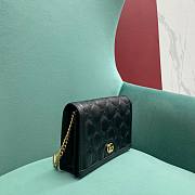 Gucci GG Matelassé Chain Bag Black Size 20 x 12.5 x 4 cm - 4