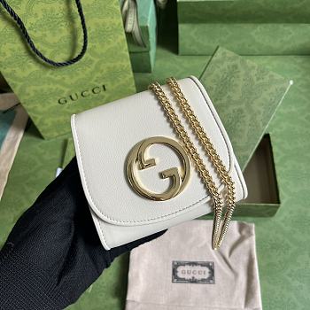Gucci Natural Blondie Medium Chain Wallet Size 12.5 x 11 x 2.5 cm