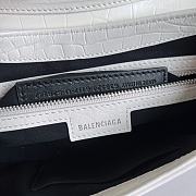 Balenciaga Lindsay Small Shoulder Bag White Size 29 x 13 x 4.8 cm - 4