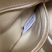 Bottega Veneta Brick Cassette Leather Shoulder Bag Beige Size 28 x 14 x 10 cm - 6
