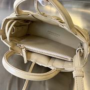  Bottega Veneta Arco Small Leather Beige Size 20 x 13 x 7 cm - 3