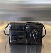 Botega Venata Mini Cassette Cross Body Bag Black Size 19 x 13.5 x 3.5 cm - 1