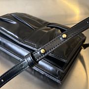 Botega Venata Mini Cassette Cross Body Bag Black Size 19 x 13.5 x 3.5 cm - 5