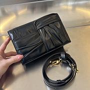 Botega Venata Mini Cassette Cross Body Bag Black Size 19 x 13.5 x 3.5 cm - 3