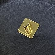 Louis Vuitton LV LockMe Chain Bag East West M22303 Black Size 23.5 x 14 x 6 cm - 6