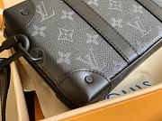 Louis Vuitton LV Soft Trunk Wallet M69838 Size 22.5 x 14 x 5 cm - 6
