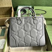 Gucci GG Matelasse Tote Bag Grey Size 31 x 27.5 x 14 cm - 5