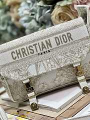 Dior Women Small Messenger Octagonal Star Gold Bag Size 23 × 15 × 8 cm - 4