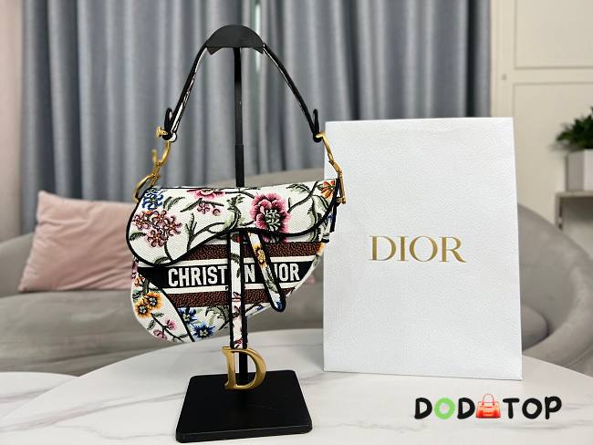 Dior Saddle Bag White Multicolor Petites Fleurs Embroidery Size 25.5 x 20 x 6.5 cm - 1