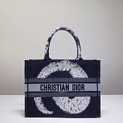 Dior Medium Book Tote Bag Blue Size 36.5 x 28 x 14 cm - 1