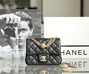 Chanel Chain Small Flap Bag Black Size 13 x 18 x 7 cm - 1
