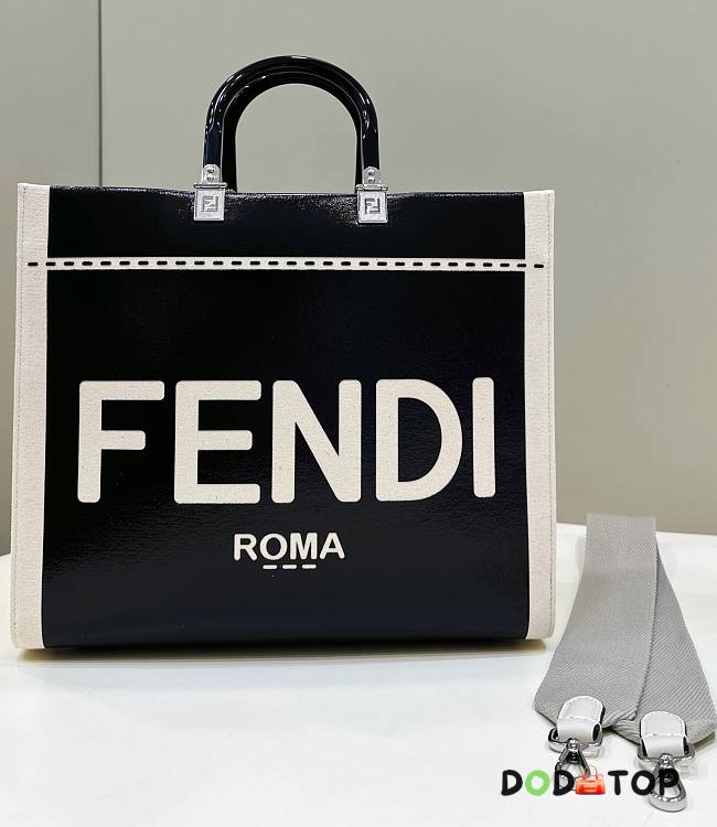 Fendi Sunshine Medium Black Bag Size 35.5 x 15 x 30 cm - 1