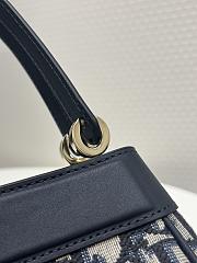 Dior Small Key Bag Blue Oblique Size 22 x 12 x 12 cm - 4