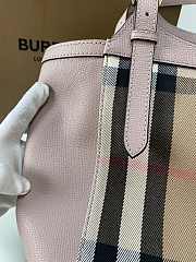 Burberry Canter Canter Handbag Pink Size 26 x 15.5 x 29.5 cm - 5